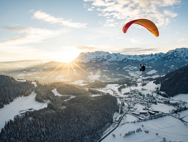 Paragleiten und Tandem-Gleitschirmfliegen © TVB Werfenweng